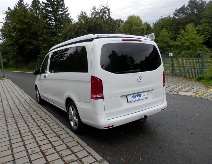 Mercedes-Benz Vito 12