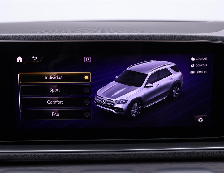 Mercedes-Benz GLE SUV / Terénní 2,0 l 200 kw