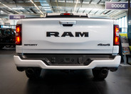 Dodge RAM 4