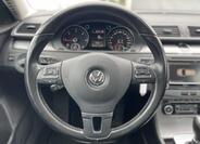 Volkswagen Passat 24