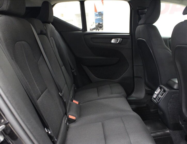 Volvo XC40 SUV 1,5 l 115 kw