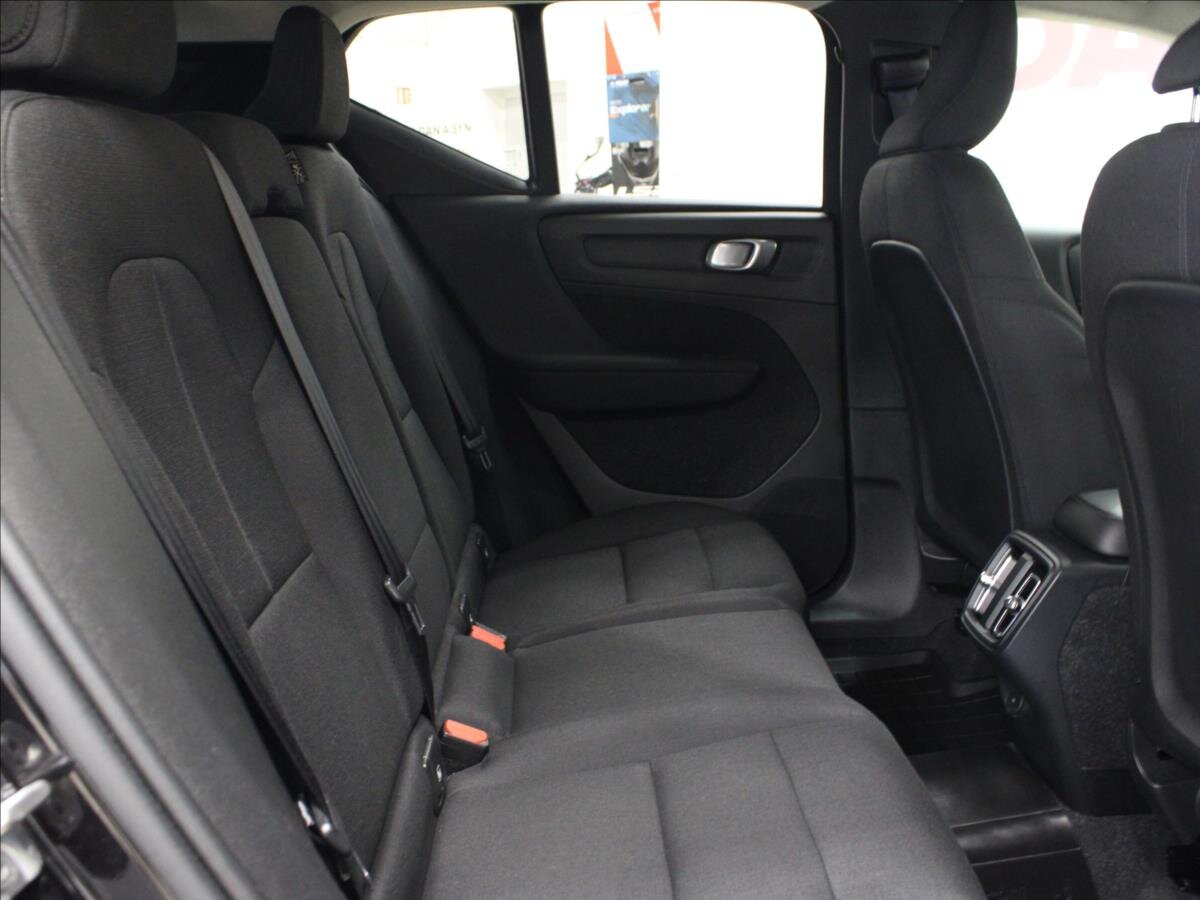 Volvo XC40 SUV 1,5 l 115 kw