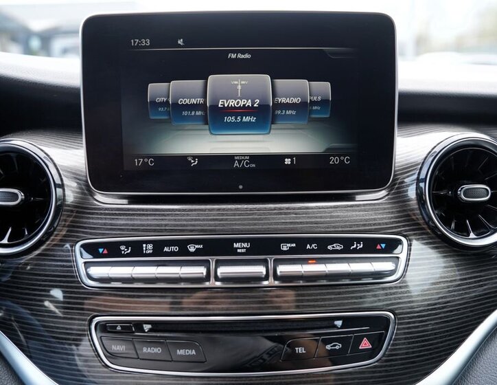 Mercedes-Benz Třídy V MPV 2,0 l 176 kw