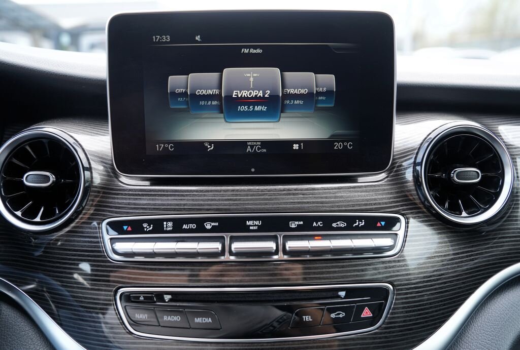 Mercedes-Benz Třídy V MPV 2,0 l 176 kw