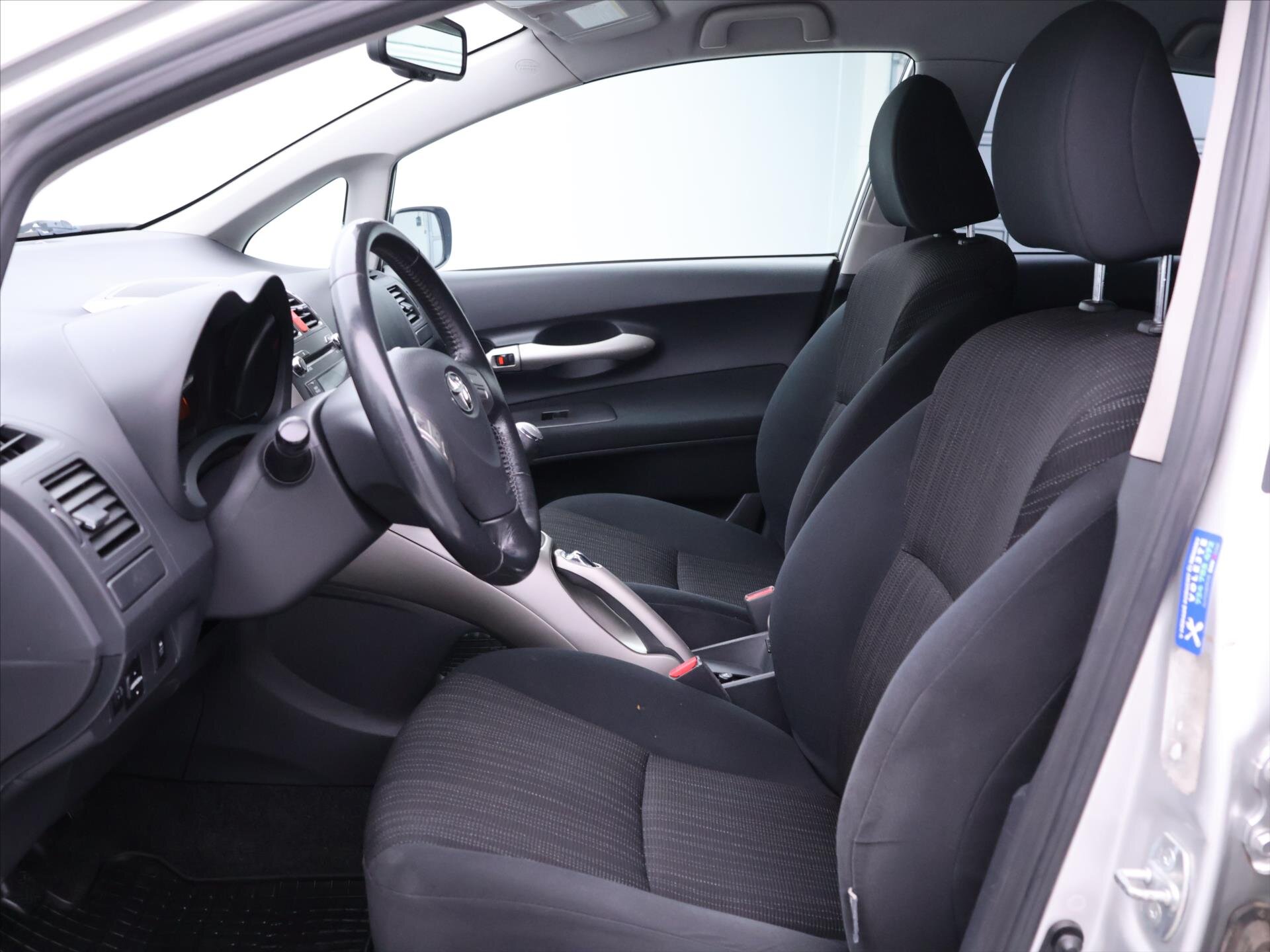 Toyota Auris Hatchback 2,0 l 93 kw