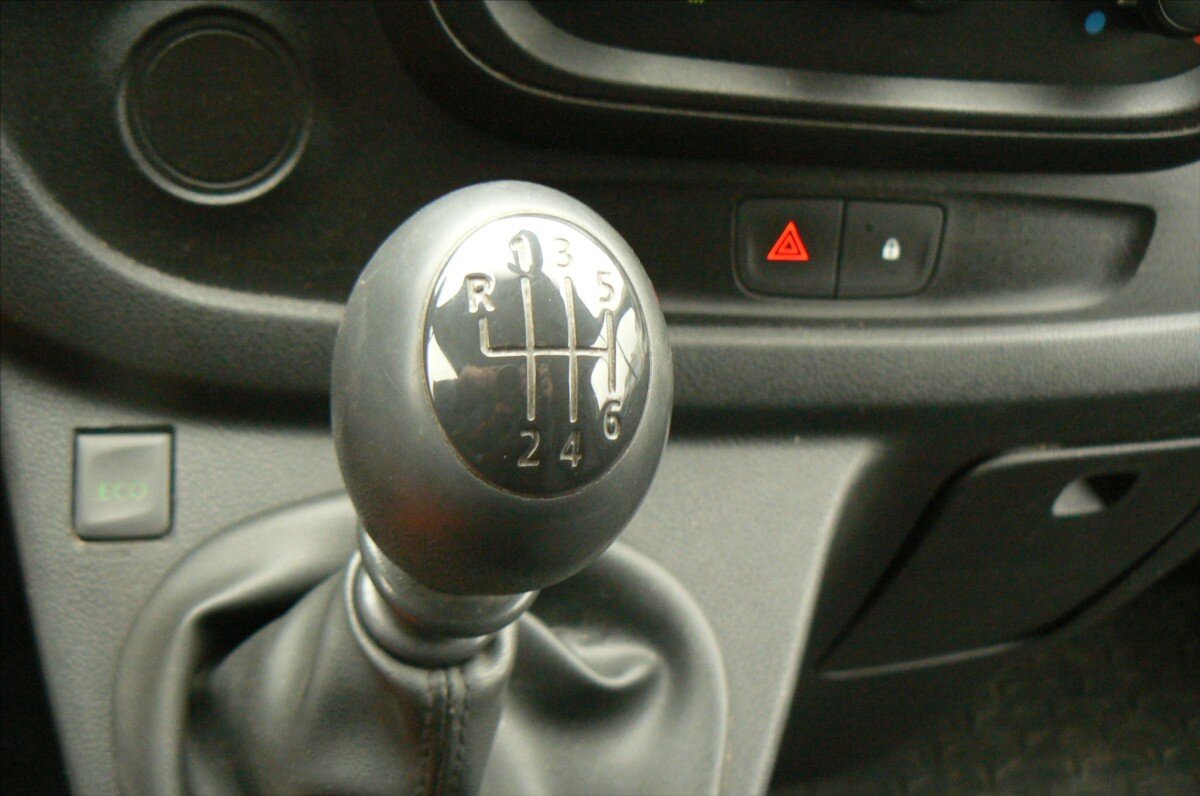 Opel Vivaro Ostatní 1,6 l 92 kw