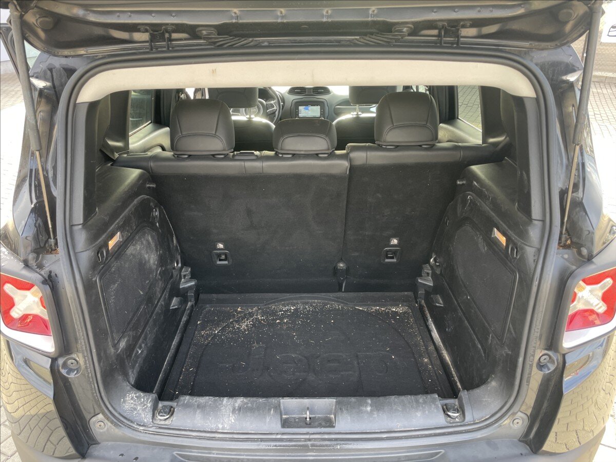 Jeep Renegade SUV / Terénní 2,0 l 103 kw