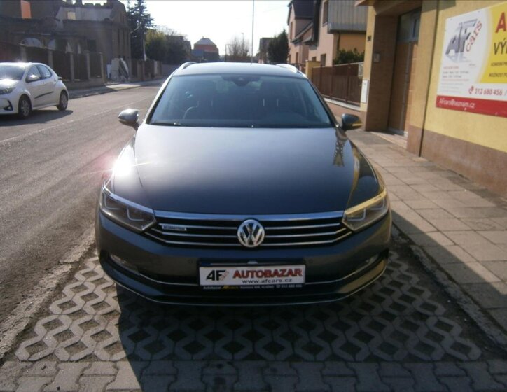 Volkswagen Passat Kombi 2,0 l 110 kw
