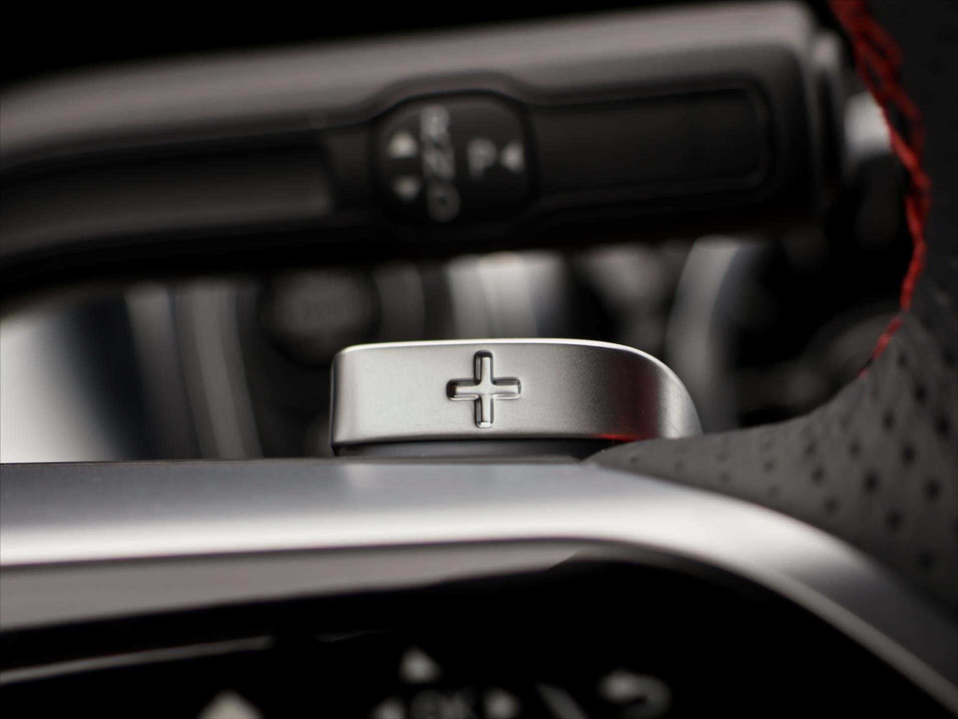 Mercedes-Benz GLB SUV / Terénní 2,0 l 110 kw