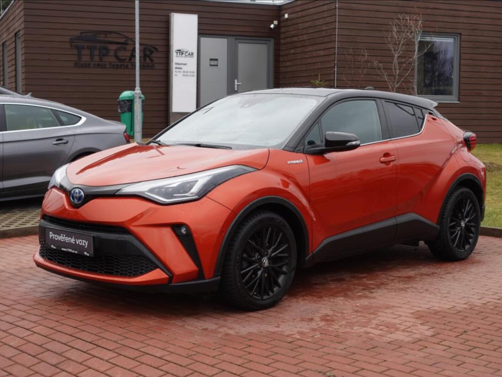Toyota C-HR 1
