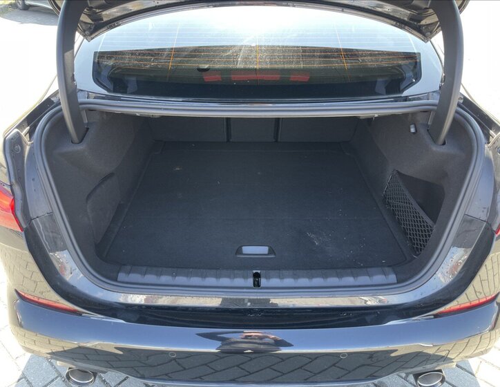 BMW Řada 2 Sedan / Limuzína 2,0 l 140 kw