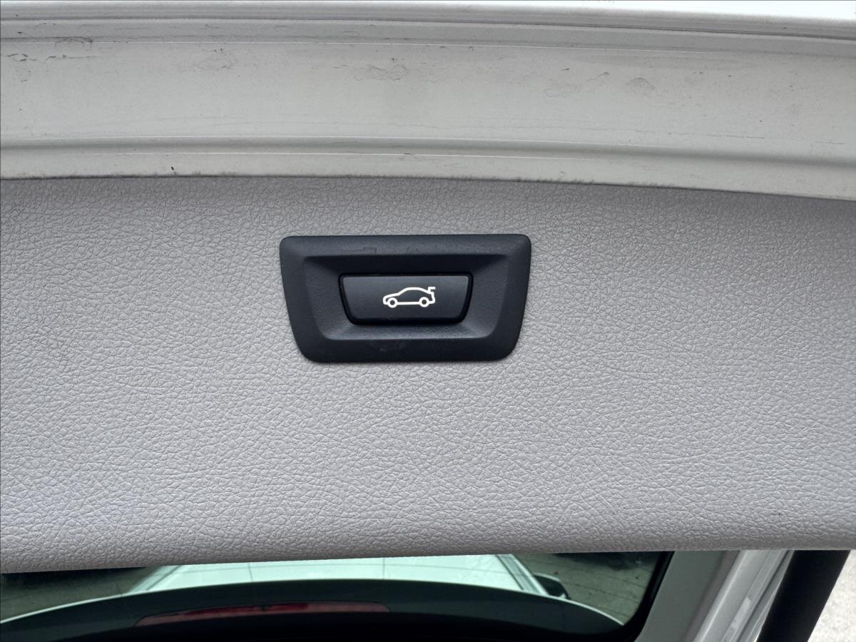 BMW Řada 3 Kombi 2,0 l 105 kw