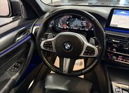 BMW Řada 5 Kombi 3,0 l 210 kw