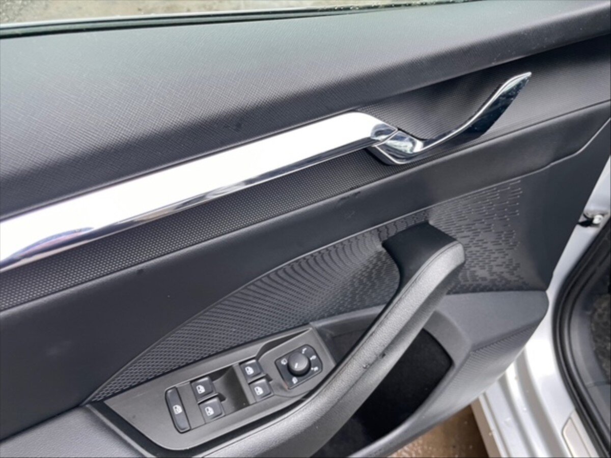 Škoda Octavia Liftback 2,0 l 85 kw