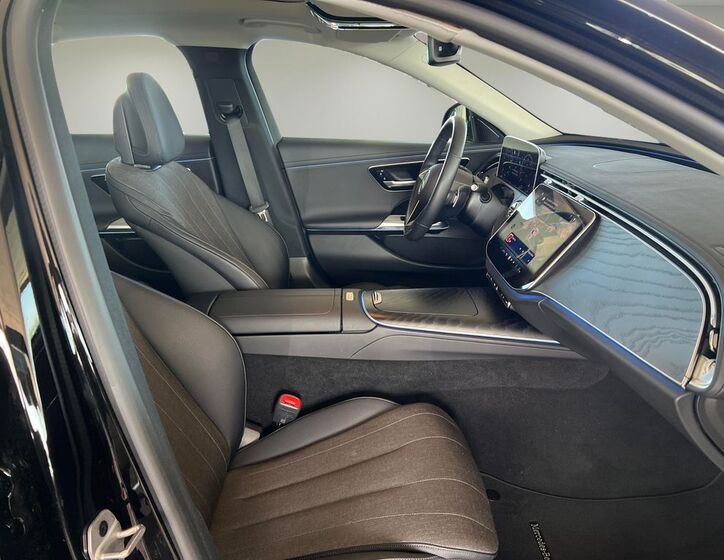 Mercedes-Benz Třídy E 18