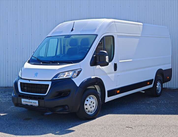 Peugeot Boxer Skříň 2,2 l 121 kw