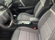 Citroën C4 X Sedan / Limuzína 1,2 l 74 kw