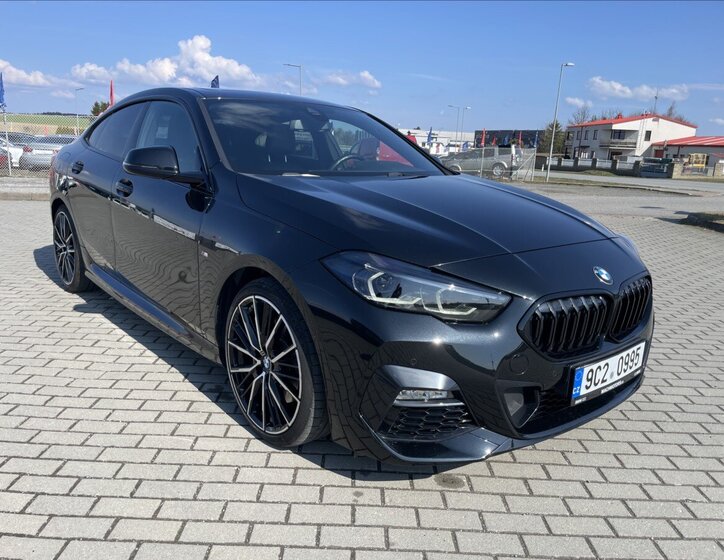BMW Řada 2 Sedan / Limuzína 2,0 l 140 kw