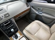 Volvo XC90 SUV / Terénní 2,4 l 120 kw