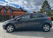 KIA Rio 6