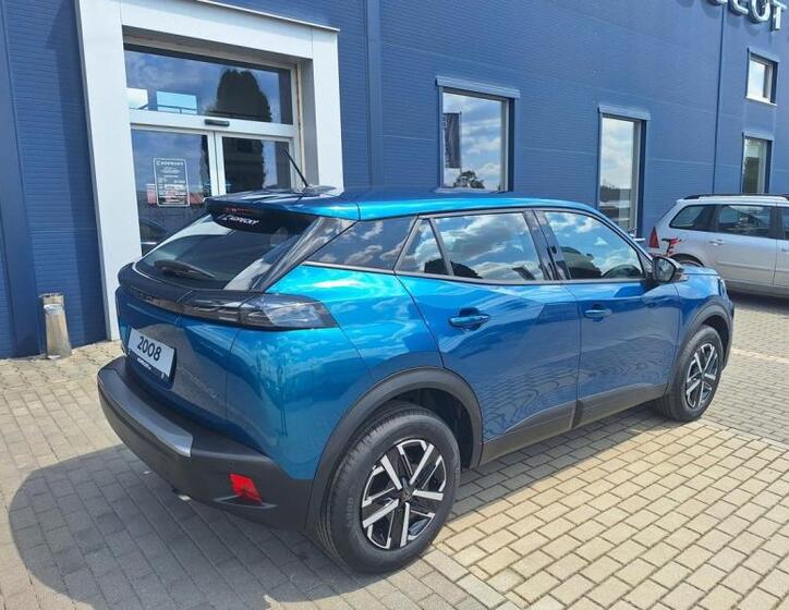 Peugeot 2008 7