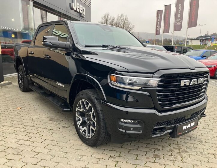 Dodge RAM Pick-up 3,0 l 313 kw