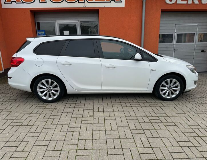 Opel Astra 4