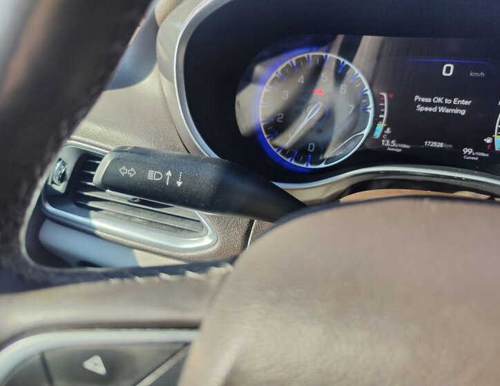 Chrysler Pacifica MPV 3,6 l 211 kw