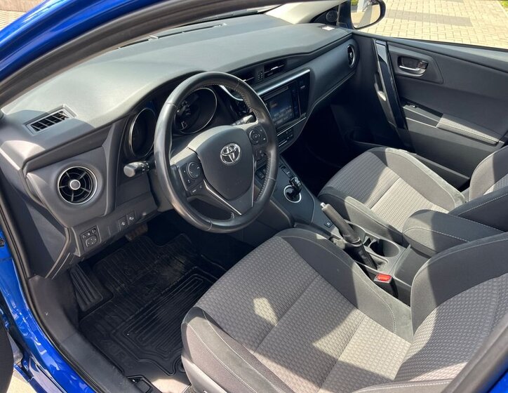 Toyota Auris Hatchback 1,8 l 73 kw