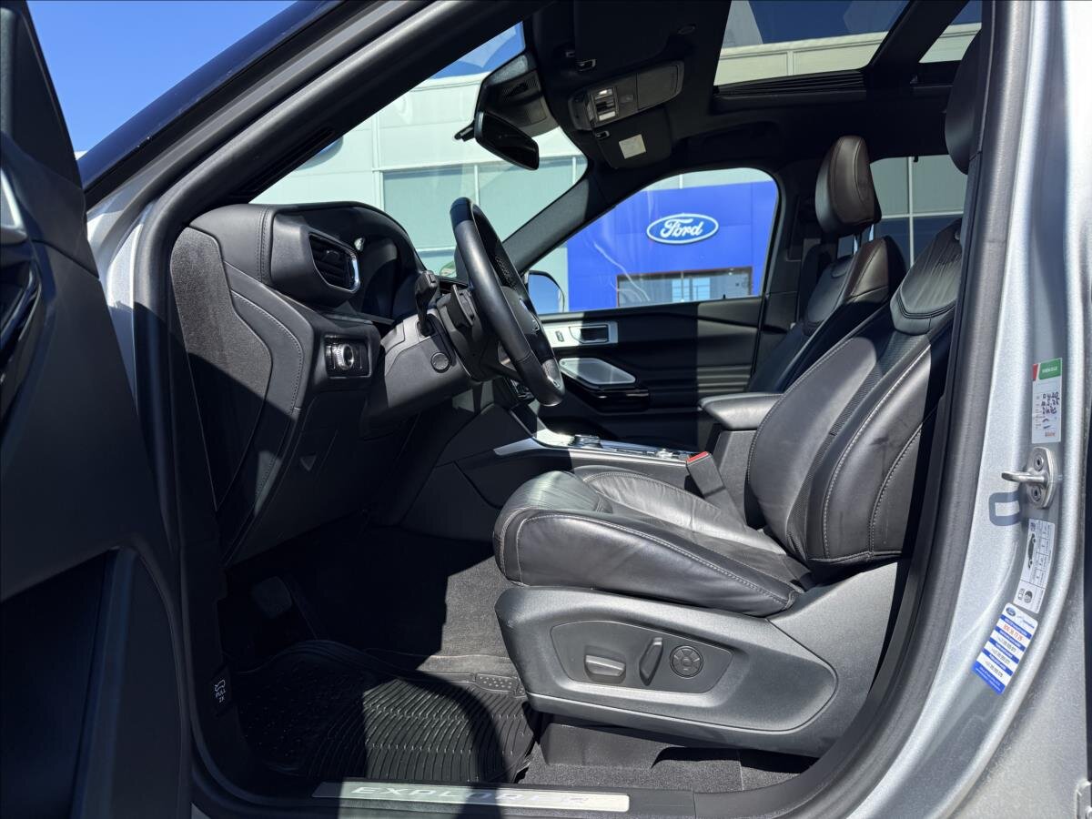 Ford Explorer SUV / Terénní 3,0 l 336 kw