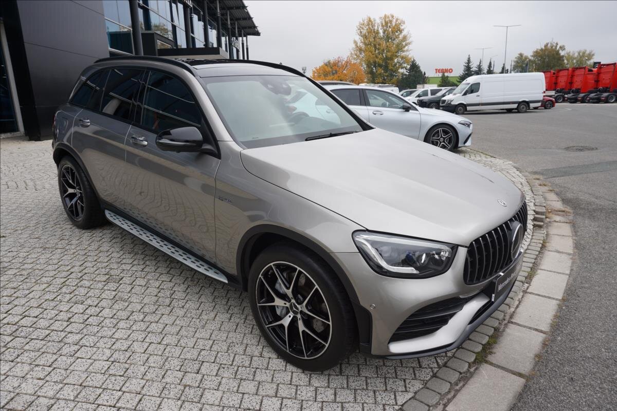 Mercedes-Benz GLC SUV 3,0 l 287 kw
