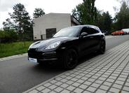 Porsche Cayenne 1