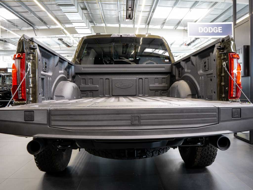 Ford F-150 Pick-up 5,2 l 536 kw