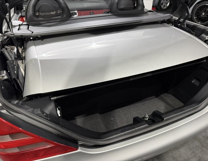 Mercedes-Benz SLK Kabriolet 2,0 l 100 kw