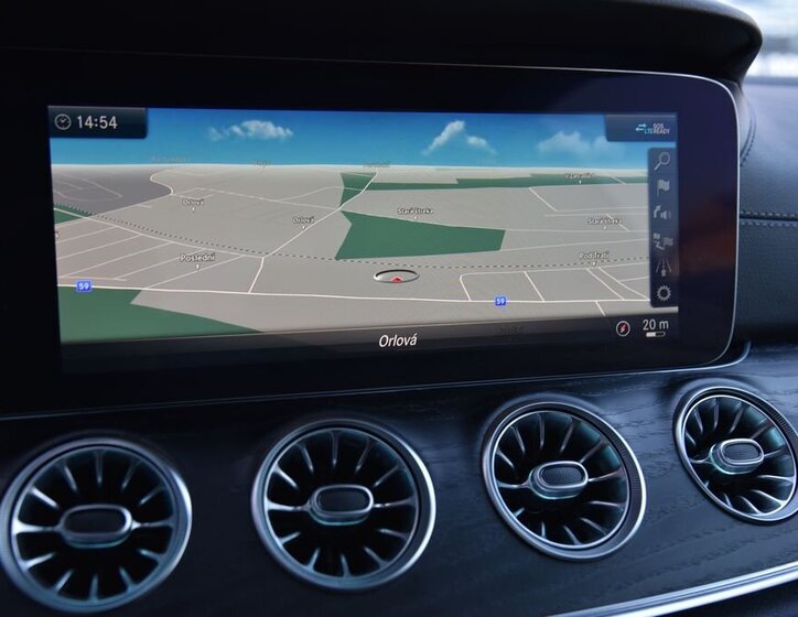 Mercedes-Benz Třídy E 30