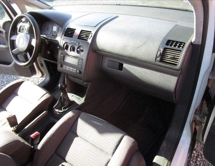 Volkswagen Touran 15