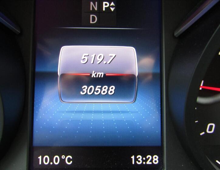 Mercedes-Benz Třídy V 27