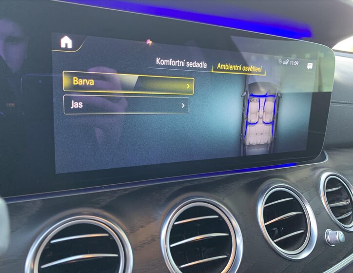 Mercedes-Benz Třídy E 14