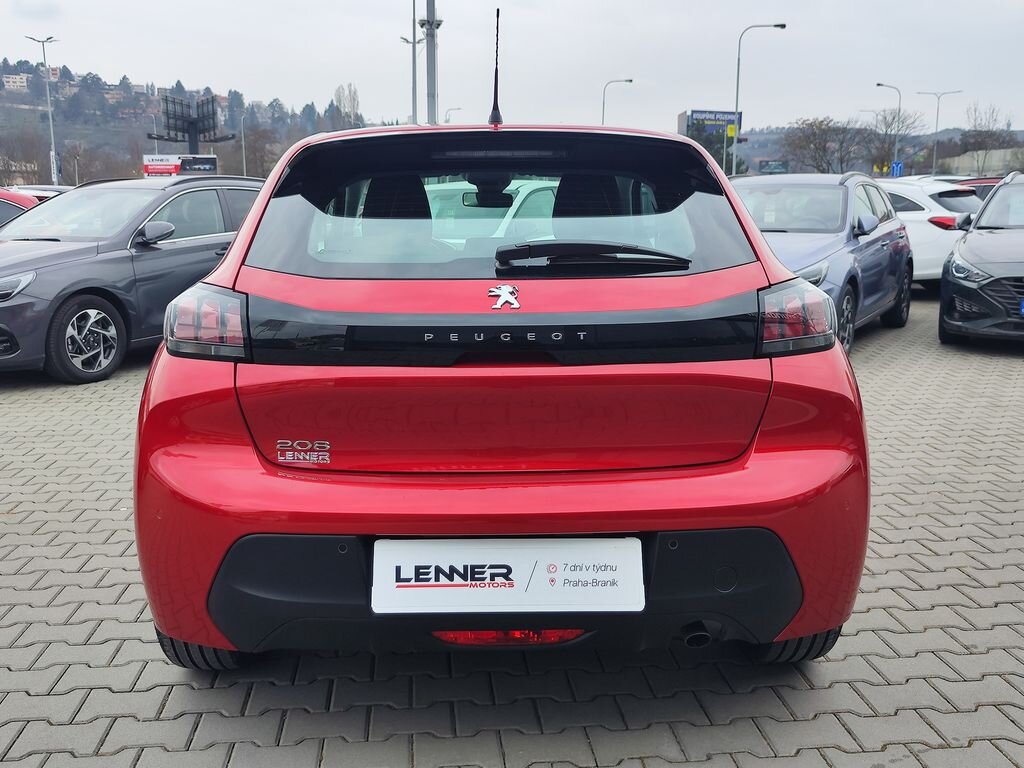 Peugeot 208 Hatchback 1,2 l 74 kw