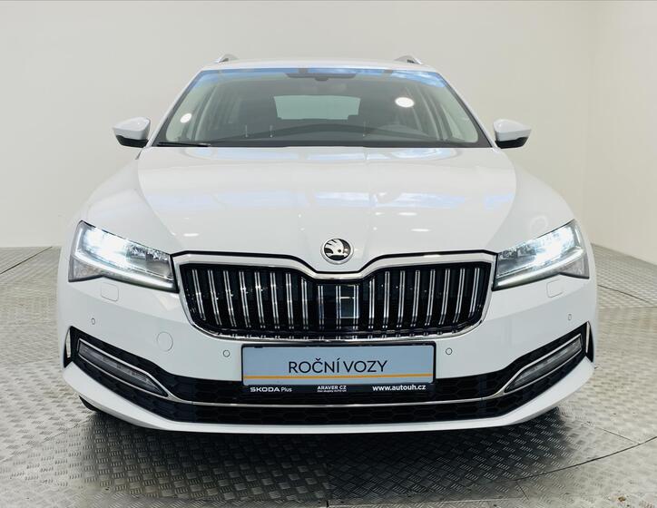 Škoda Superb 4