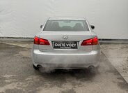 Lexus IS Sedan 2,5 l 153 kw