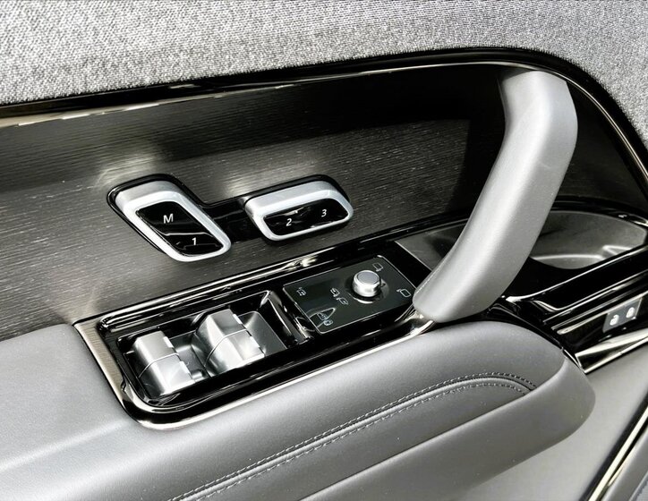 Land Rover Range Rover Sport SUV 4,4 l 390 kw