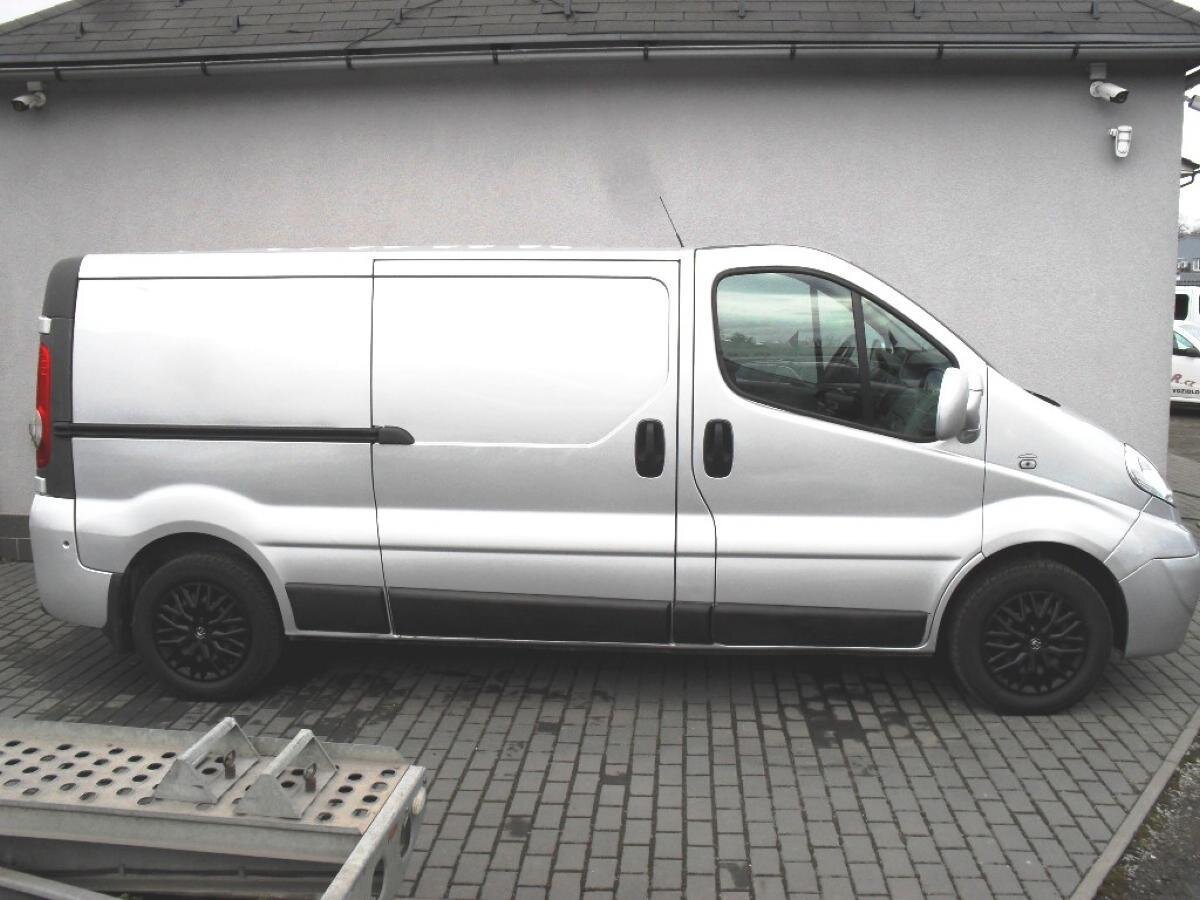 Opel Vivaro Ostatní 2,0 l 84 kw