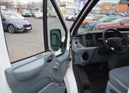 Ford Transit 19