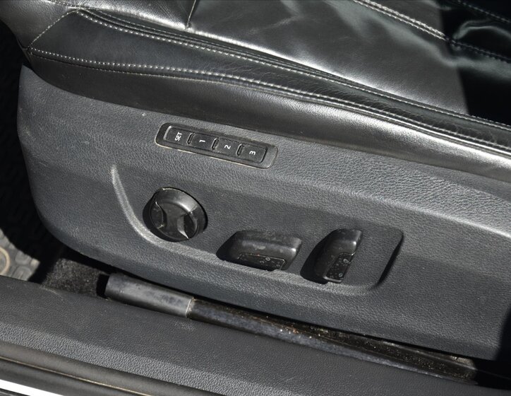 Škoda Superb Liftback 2,0 l 110 kw