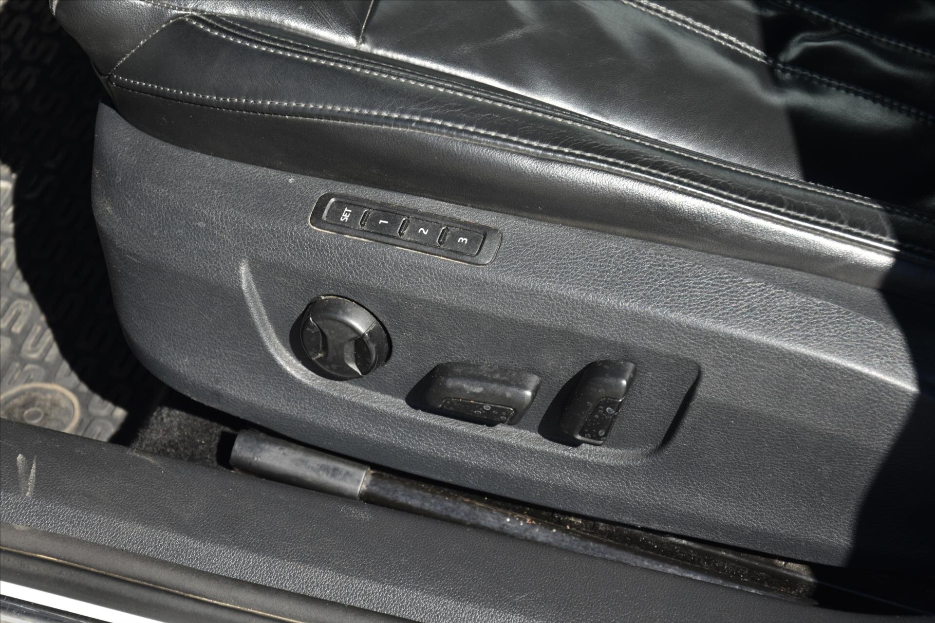 Škoda Superb Liftback 2,0 l 110 kw