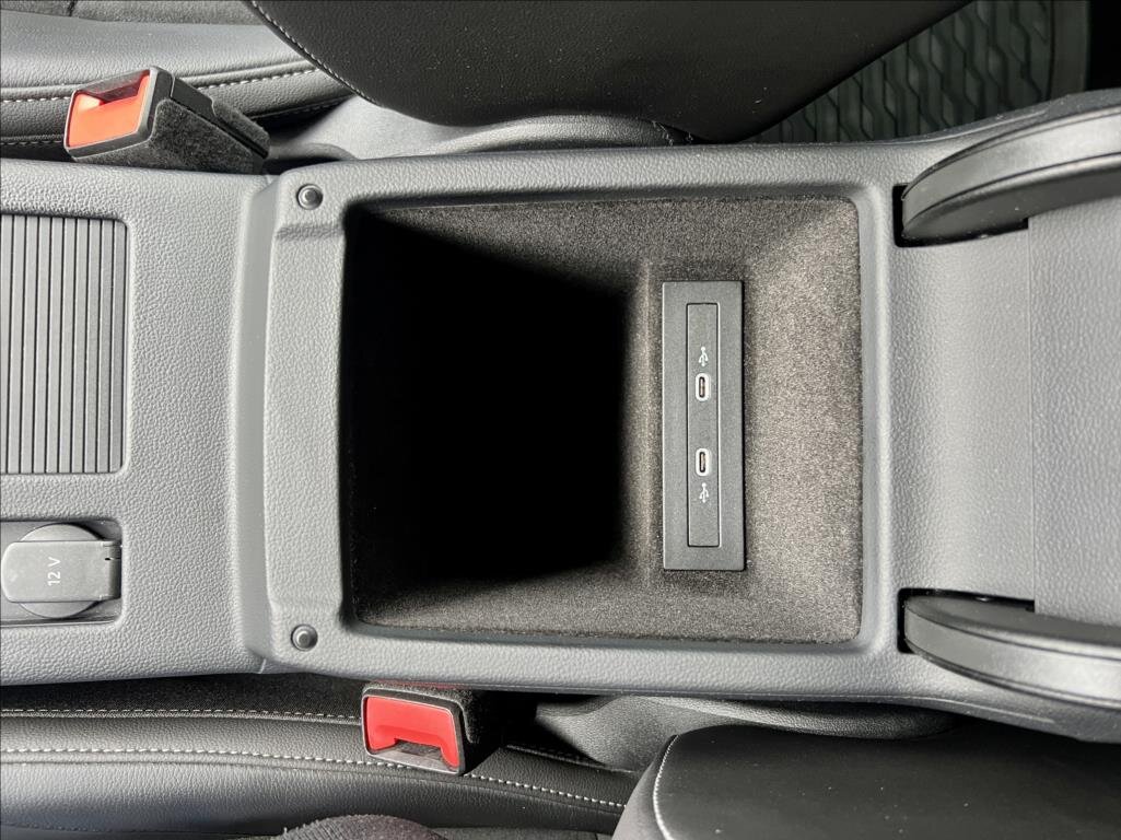 Volkswagen Arteon Kombi 2,0 l 147 kw