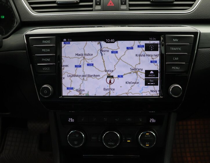 Škoda Superb Liftback 2,0 l 140 kw