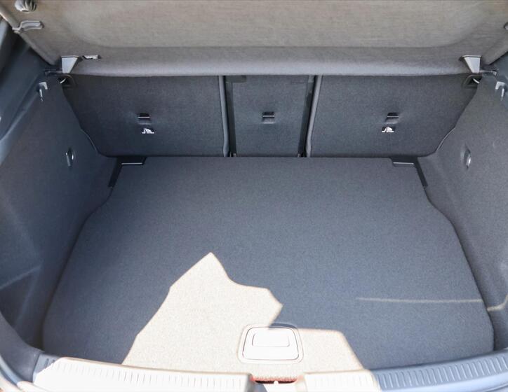 Mercedes-Benz Třídy A 10