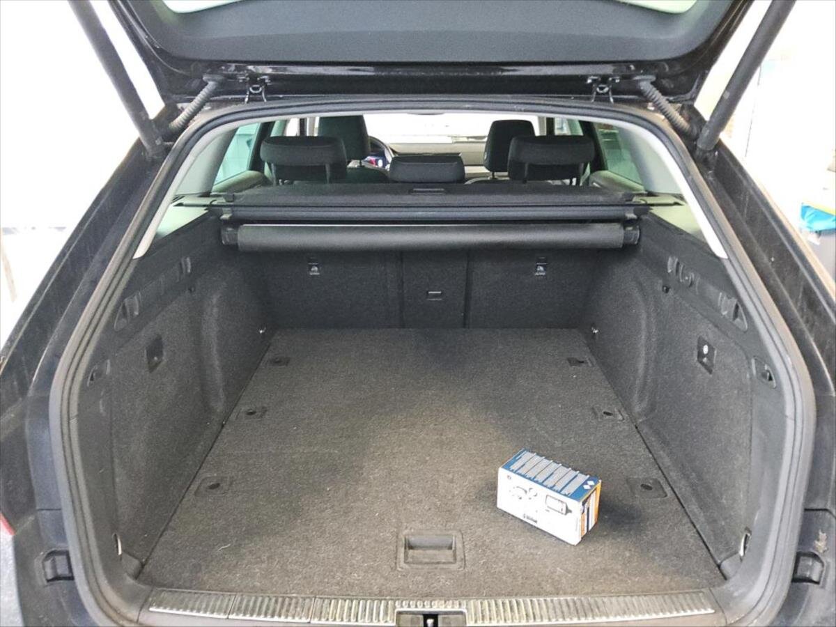 Škoda Superb Kombi 2,0 l 110 kw